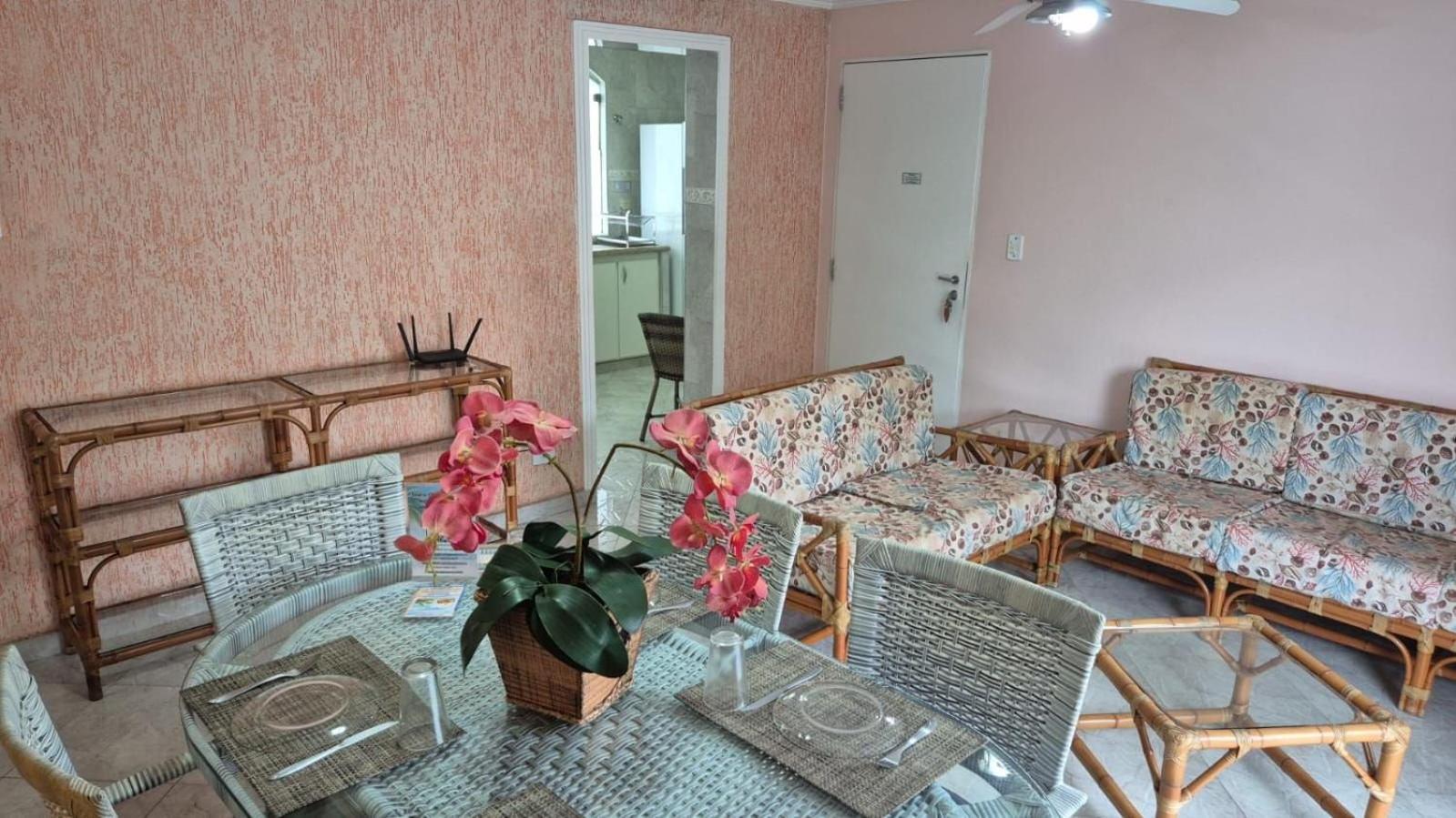 Condominio Baia Blanca กัวรูจา ภายนอก รูปภาพ